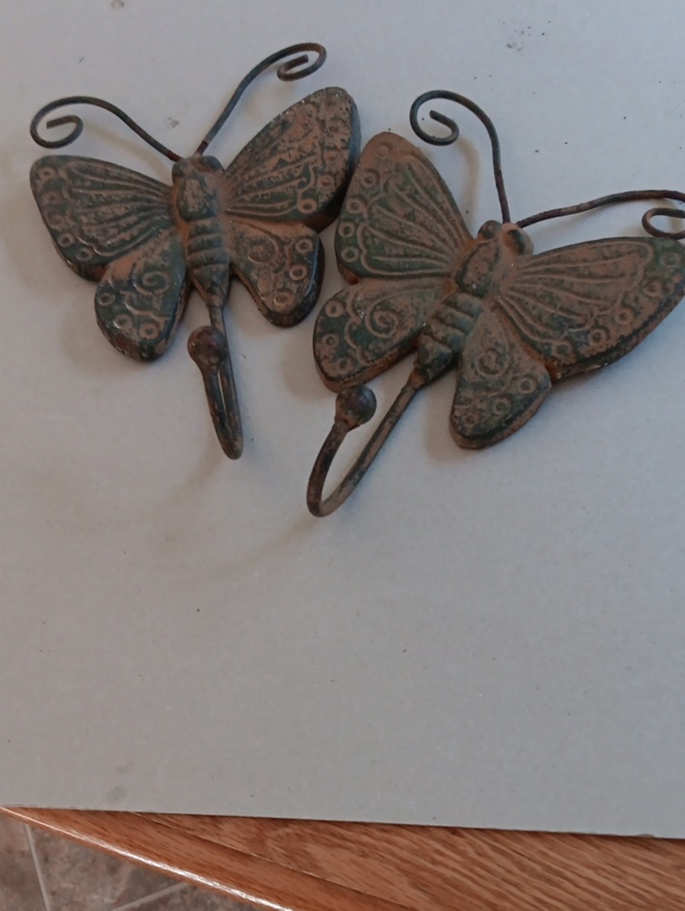 Rustic Cast IronButterfly Wall Hooks - Brown